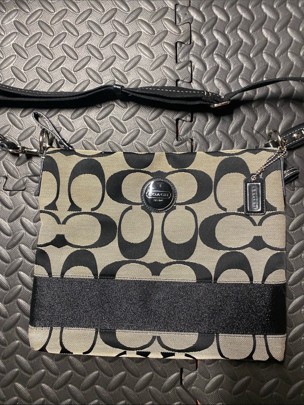 COACH Signature Stripe Purse Crossbody Shoulder Bag Women's Black Brown F17435